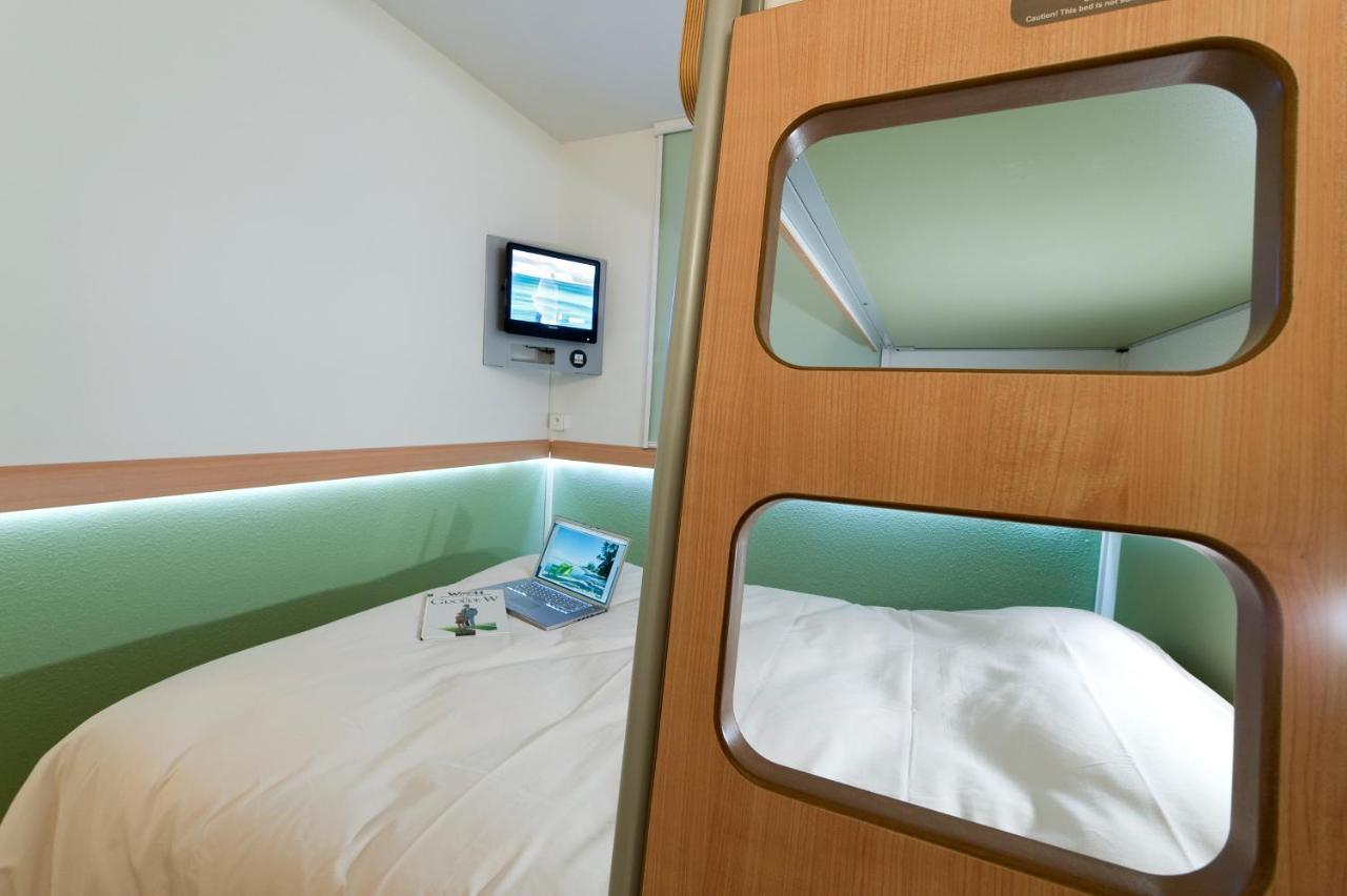 Ibis Budget Toulouse Aeroport Blagnac Exterior foto