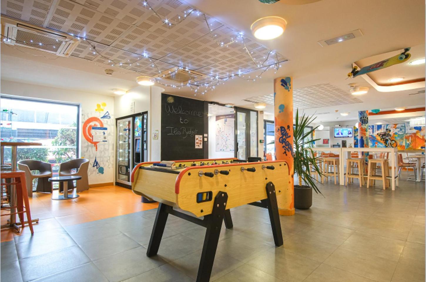 Ibis Budget Toulouse Aeroport Blagnac Exterior foto